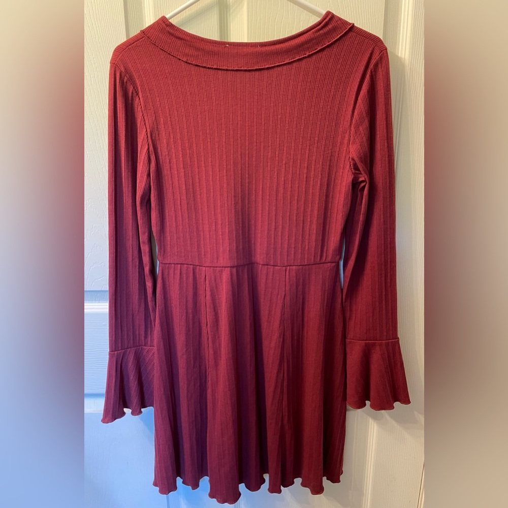 NWT Love Riche Wine Ruffle Dress size medium - Picture 2 of 5